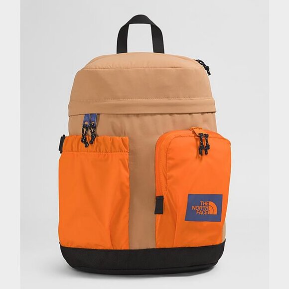 The North Face Women's MOUNTAIN DAYPACK 18L Backpack Almond Butter/Mandarin NEW - Picture 1 of 5